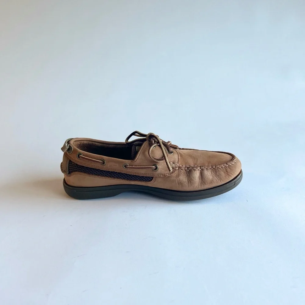Men's Bass Tan Genuine Leather Rubber Outsole Topsides Loafers size 9.5